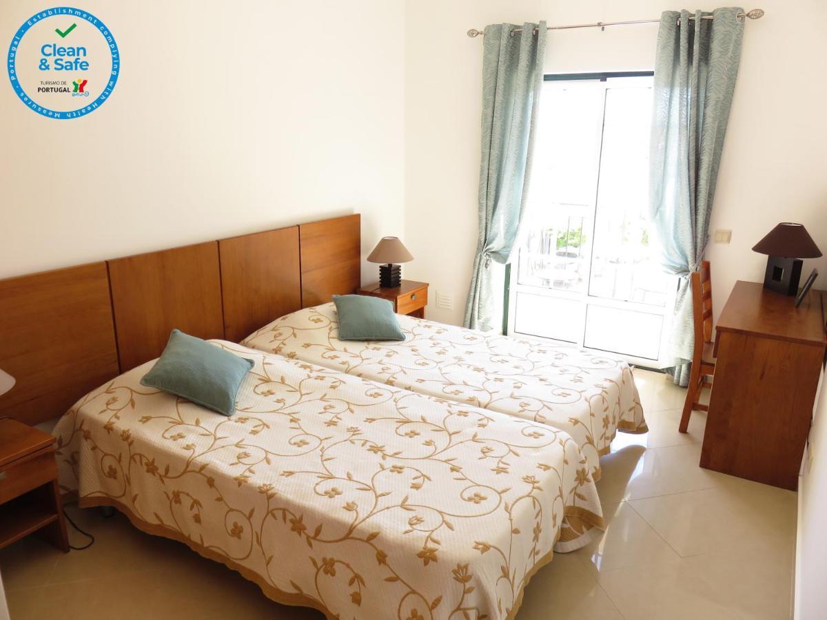 Apartamento T1 Com Vista Mar Perto Da Praia N.ª Sra. Da Rocha Porches  Zewnętrze zdjęcie
