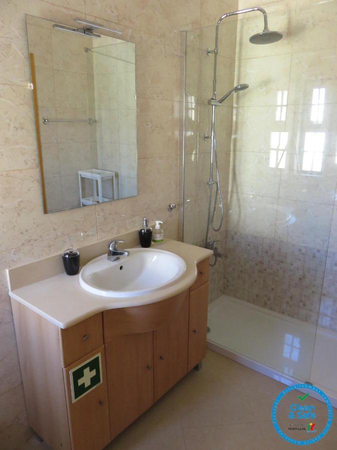 Apartamento T1 Com Vista Mar Perto Da Praia N.ª Sra. Da Rocha Porches  Zewnętrze zdjęcie