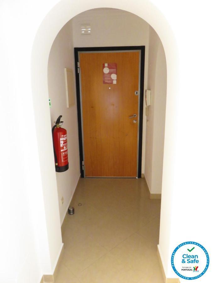 Apartamento T1 Com Vista Mar Perto Da Praia N.ª Sra. Da Rocha Porches  Zewnętrze zdjęcie
