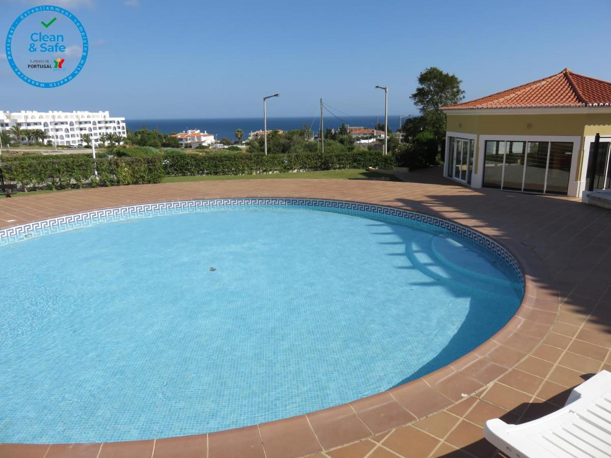 Apartamento T1 Com Vista Mar Perto Da Praia N.ª Sra. Da Rocha Porches  Zewnętrze zdjęcie